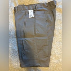 BRAND NEW Khaki Colored Chino pants sized 42R